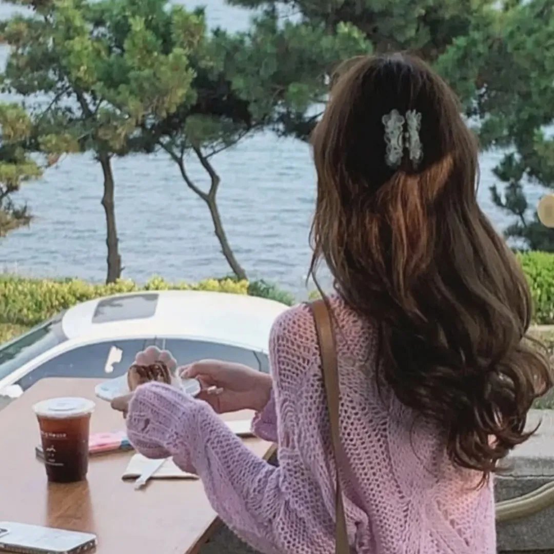 双面博士海报